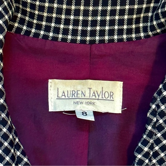 Lauren Taylor Women’s Pants Suit - Picture 13 of 13